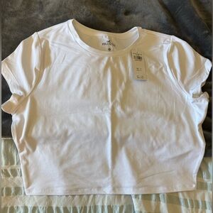 NWT cropped seamless tee